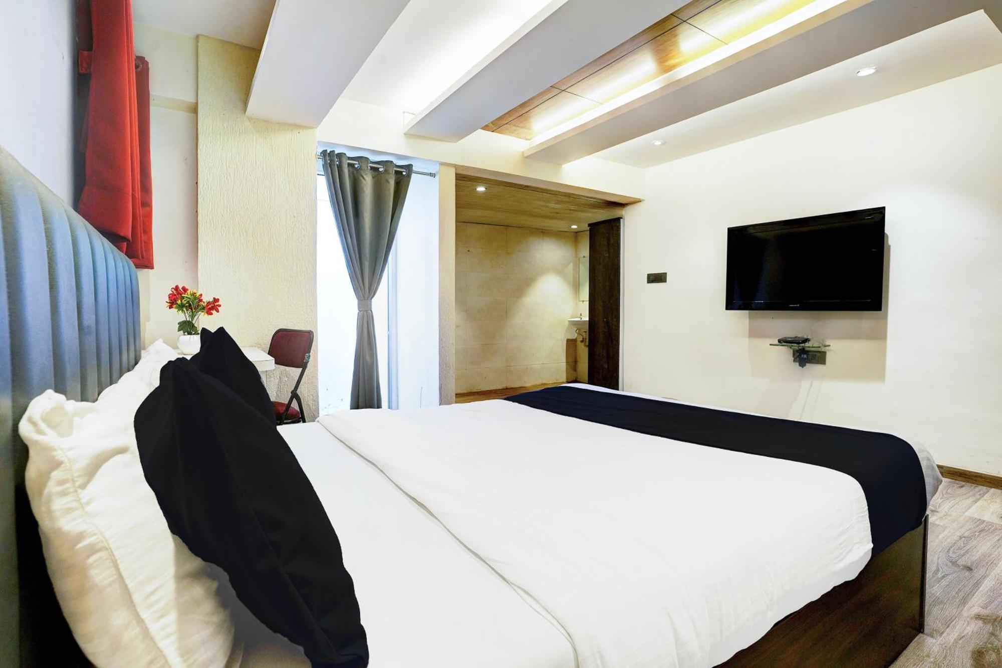 Super Hotel O Seawoods Near Palm Beach Road Formerly Sai Roop Navi Mumbai Kültér fotó